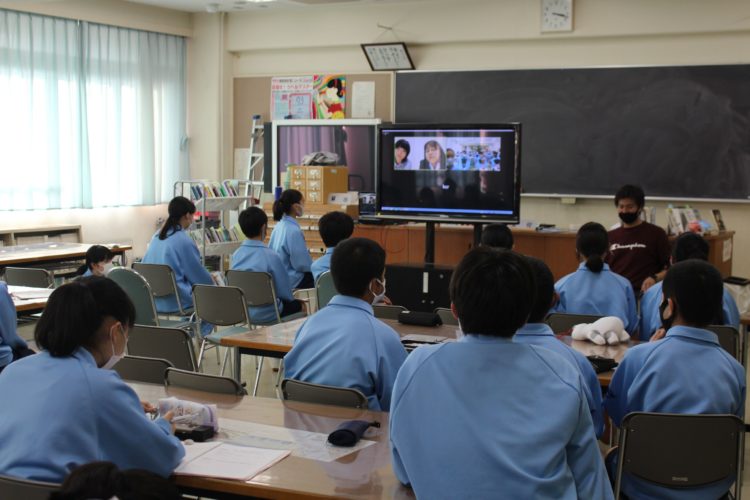 川崎市立平中学校で、職業講話（オンライン）を開催しました！