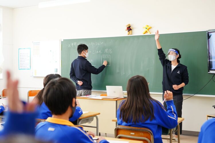 横浜市立旭中学校で職業講話（学校/オンライン）をコーディネートしました！