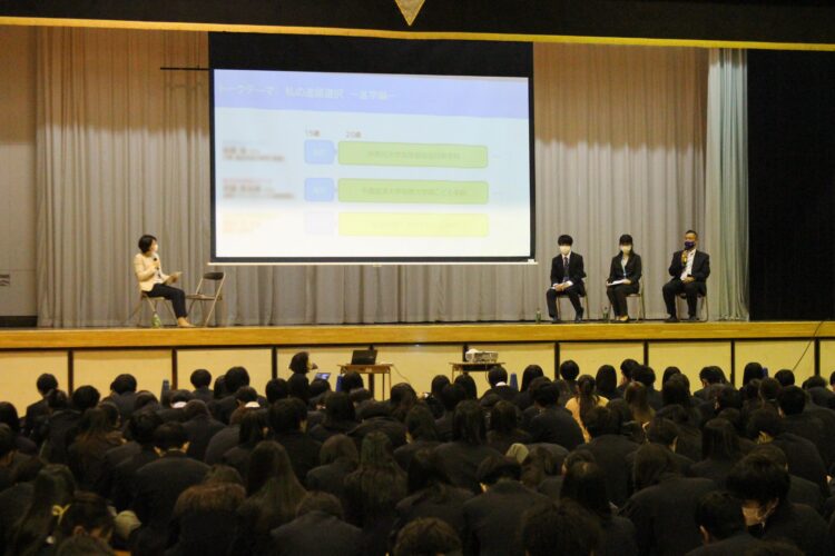 神奈川県立新栄高等学校1年生向けに、トークセッション型の職業講話を開催しました！