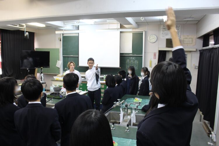 横浜市立都田中学校で、職業講話を開催しました！